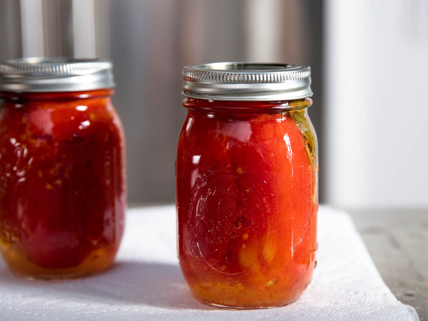 Canned Whole Tomatoes (Using a Pressure Canner or Boiling-Water Bath)