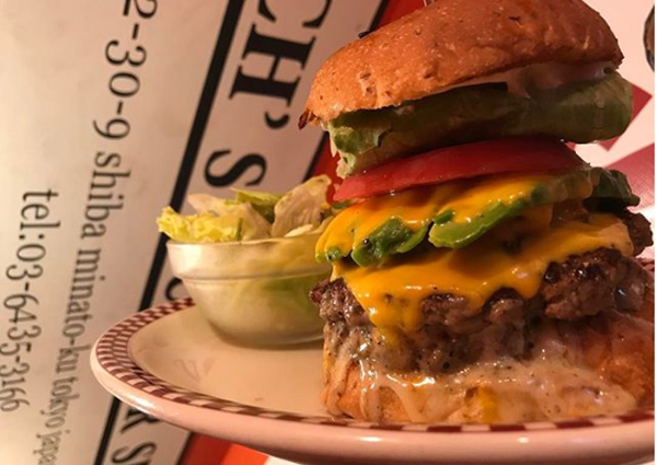 Japanese hamburger joint gets more customers after Trump visit