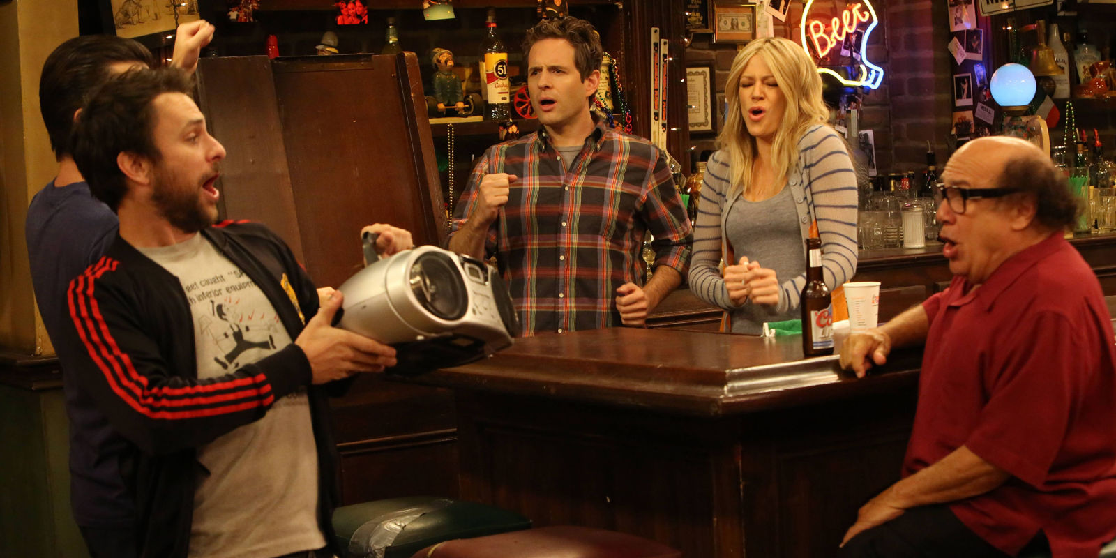 It’s Always Sunny in Philadelphia to leave Netflix this December