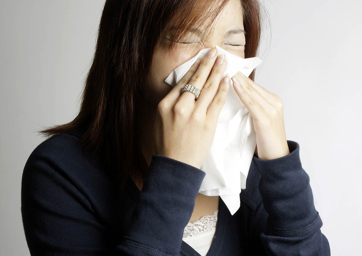 Suppressing a sneeze can be dangerous, doctors warn