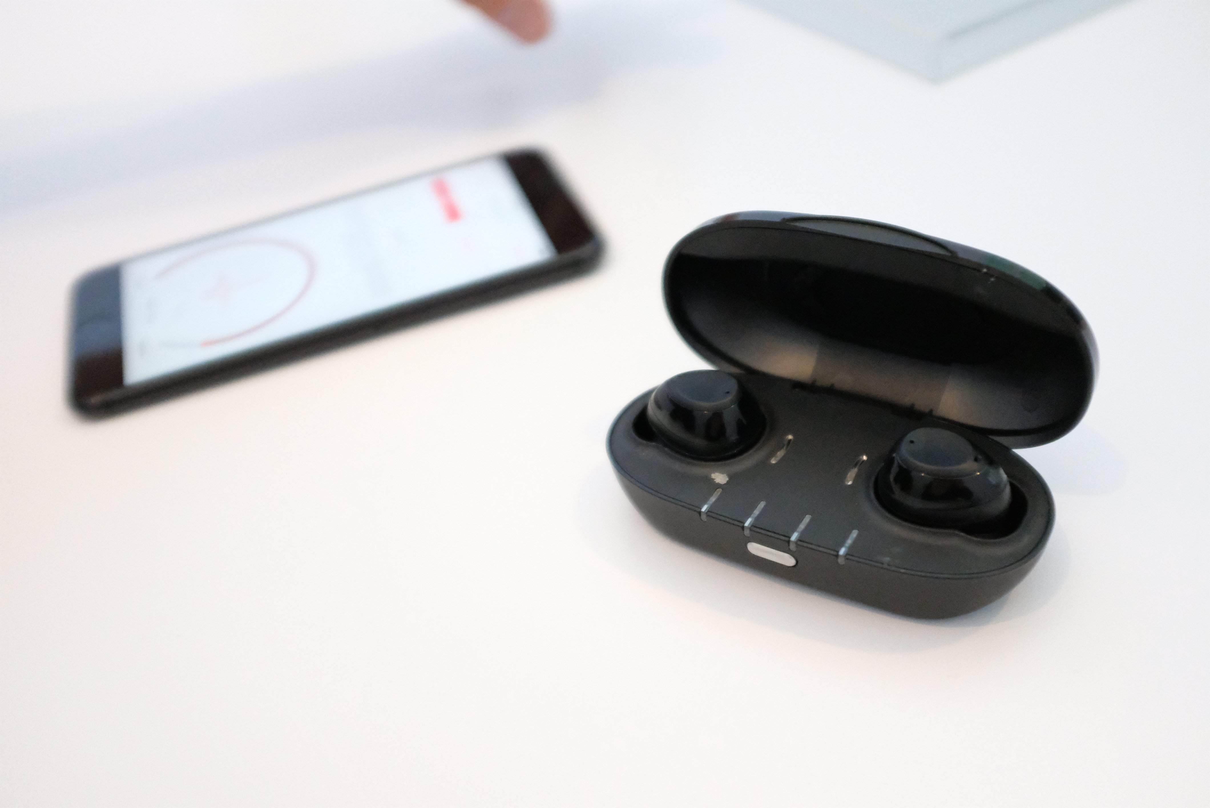 Nuheara’s voice amplifying earbuds offer customizable hearing profiles